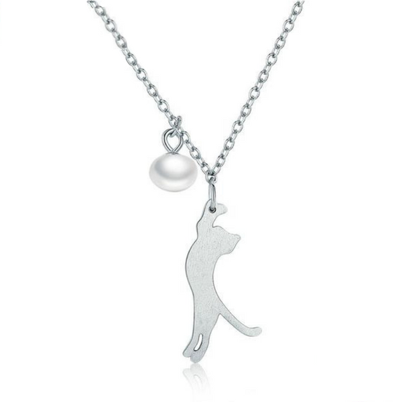 Playful Cat Pearl Necklace